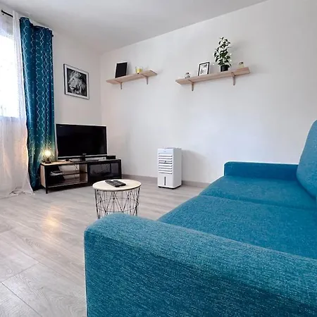 Lejlighed Decaroli - Stylish And Central Renovated Modern Studio *